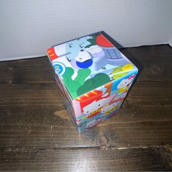 McDonald’s 2024 hello Kitty cup never used - Picture 4 of 9